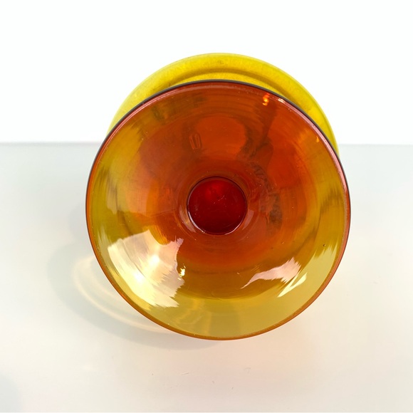 Amberina Glass Vase Double Handles UV Glows Orange Red MCM Vtg Classic Elegant - Picture 11 of 14